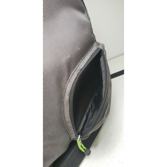 XBOX 360 Backpack Protective Backpack Bag, Black Gray & Green - Picture 3 of 10